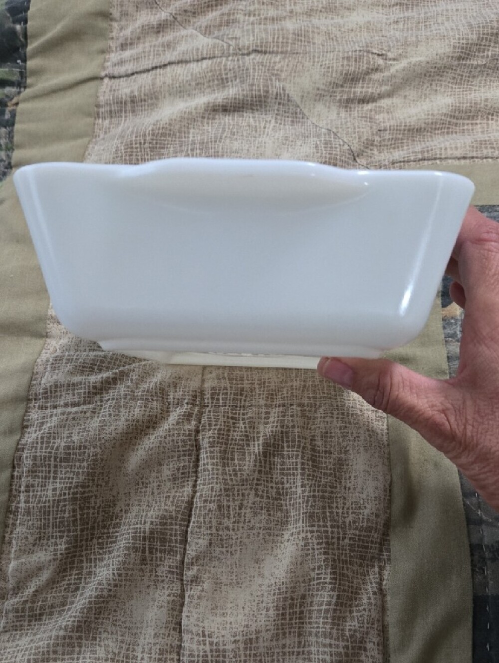 PYREX Turquoise Amish Harvest Milk Glass 1 1/2 Quart - Picture 4 of 8